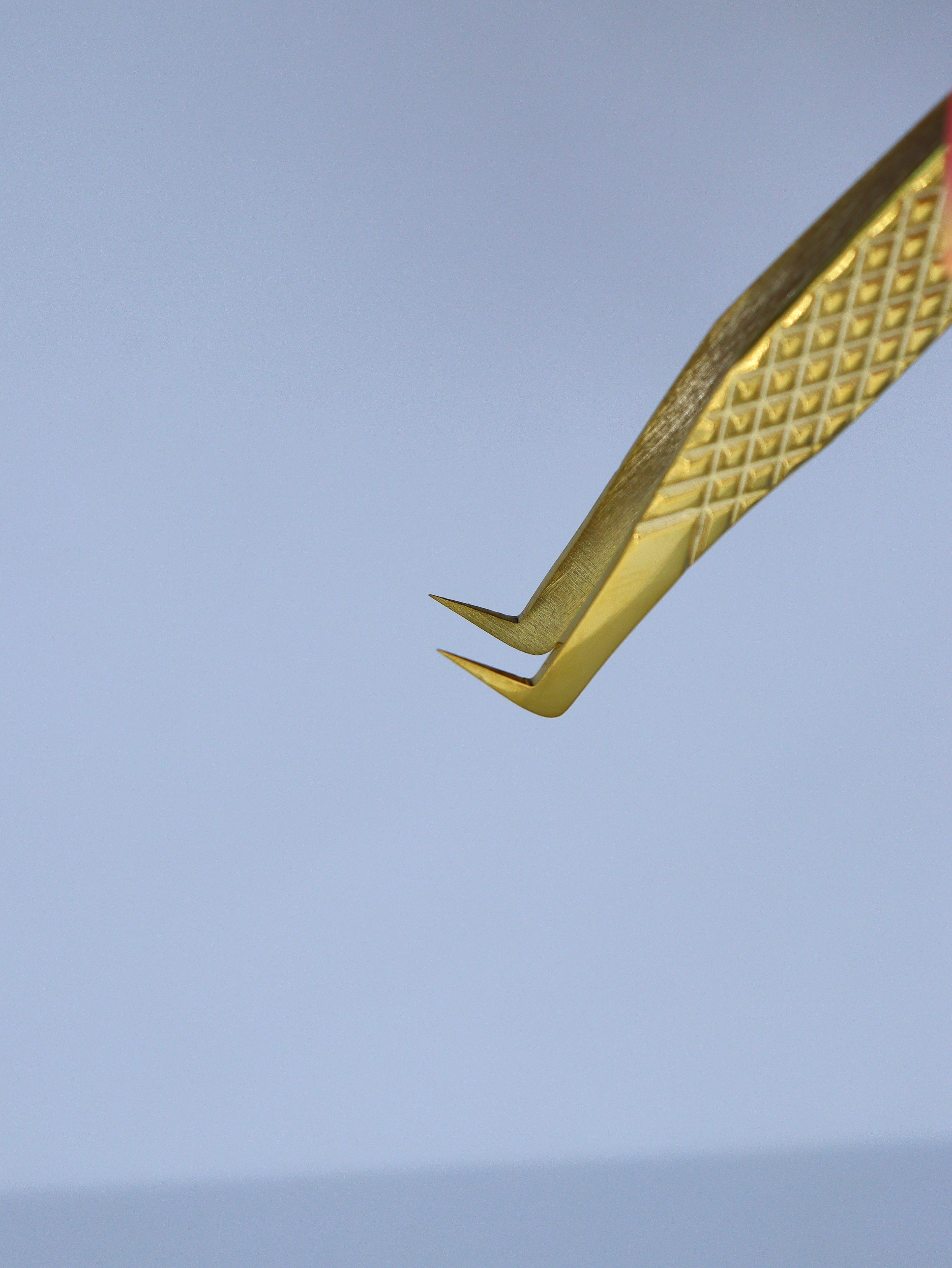 Perfect Grip Volume Tweezer-Gold Collections